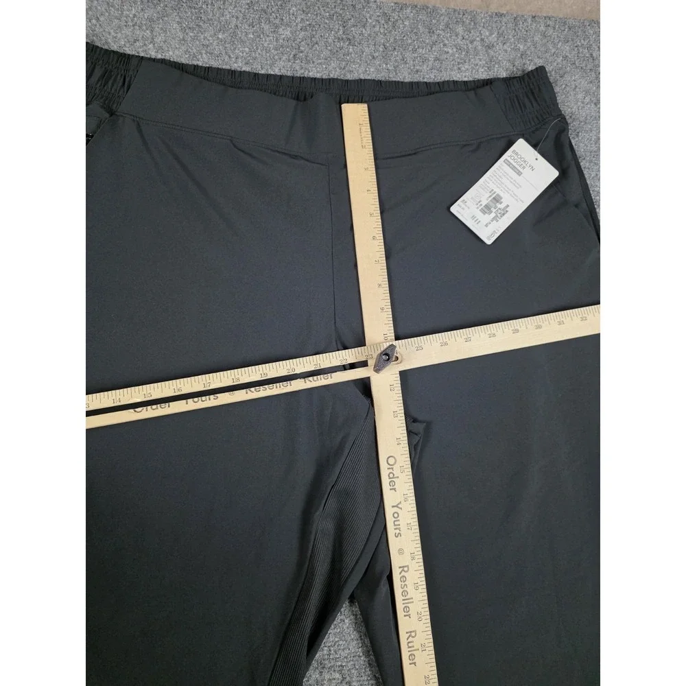 ATHLETA Brooklyn Joggers Black Solid Pattern Tapered Women's Size 22 NWT - Picture 4 of 9